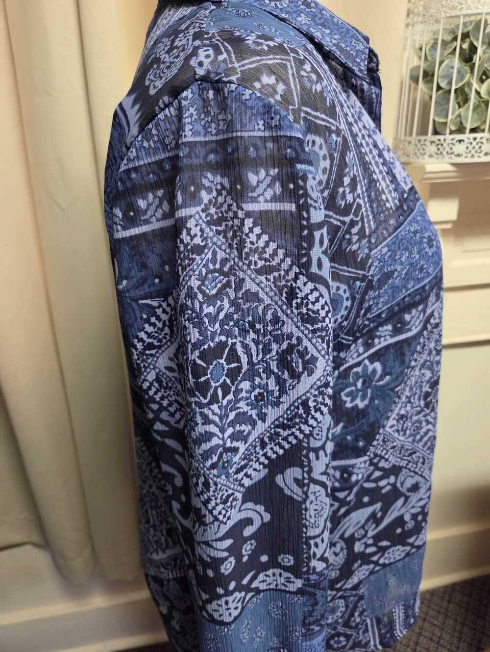 Coldwater Creek Blue Paisley Patchwork Button-Down Shirt Size Medium - Picture 4 of 9